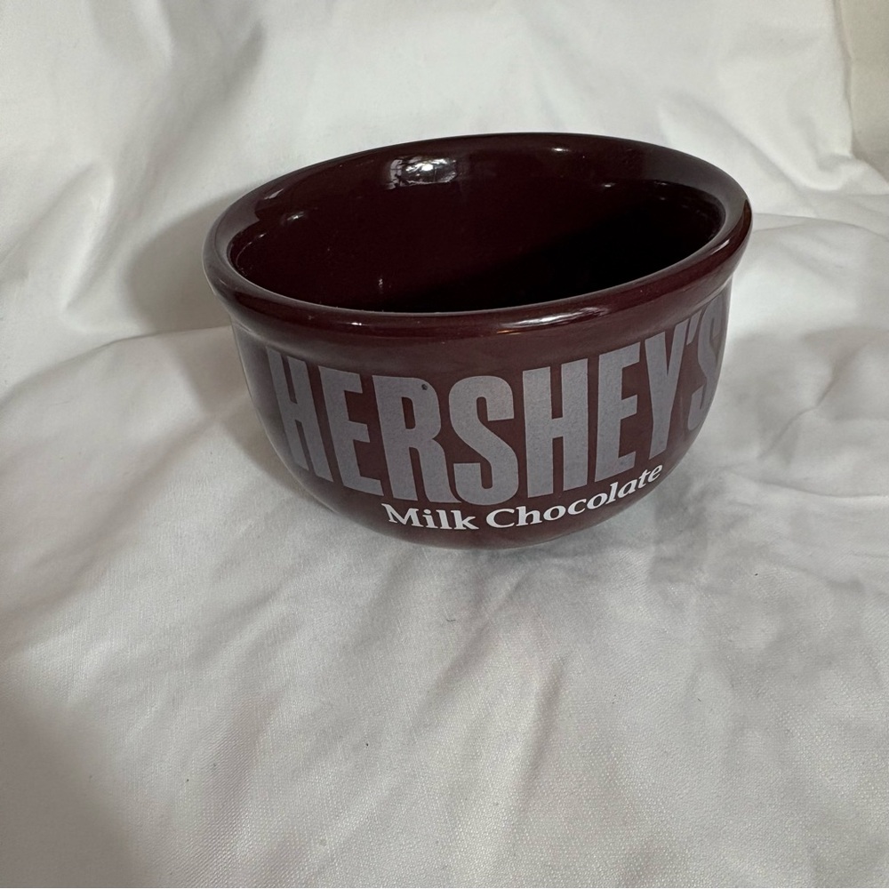 Vintage Hershey’s Milk Chocolate Brown ceramic cereal Bowl no chipped.